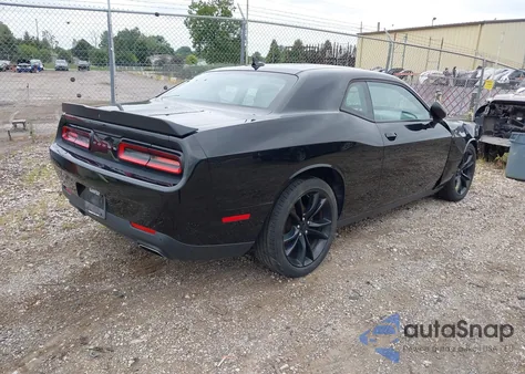 2016 Dodge Challenger Sxt Plus из США, поврежденный, VIN 2C3CDZAG2GH217920